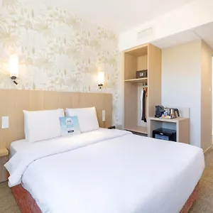 Kyriad - Palais Des Papes Hotel Avignon