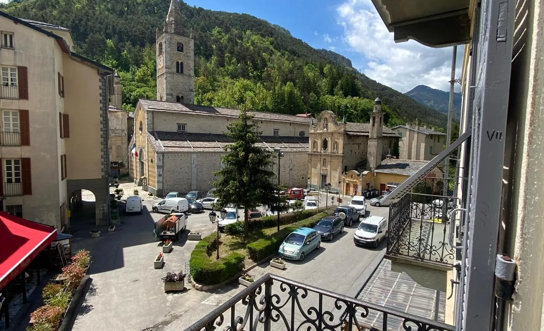 Hotel Fleur Des Alpes La Brigue